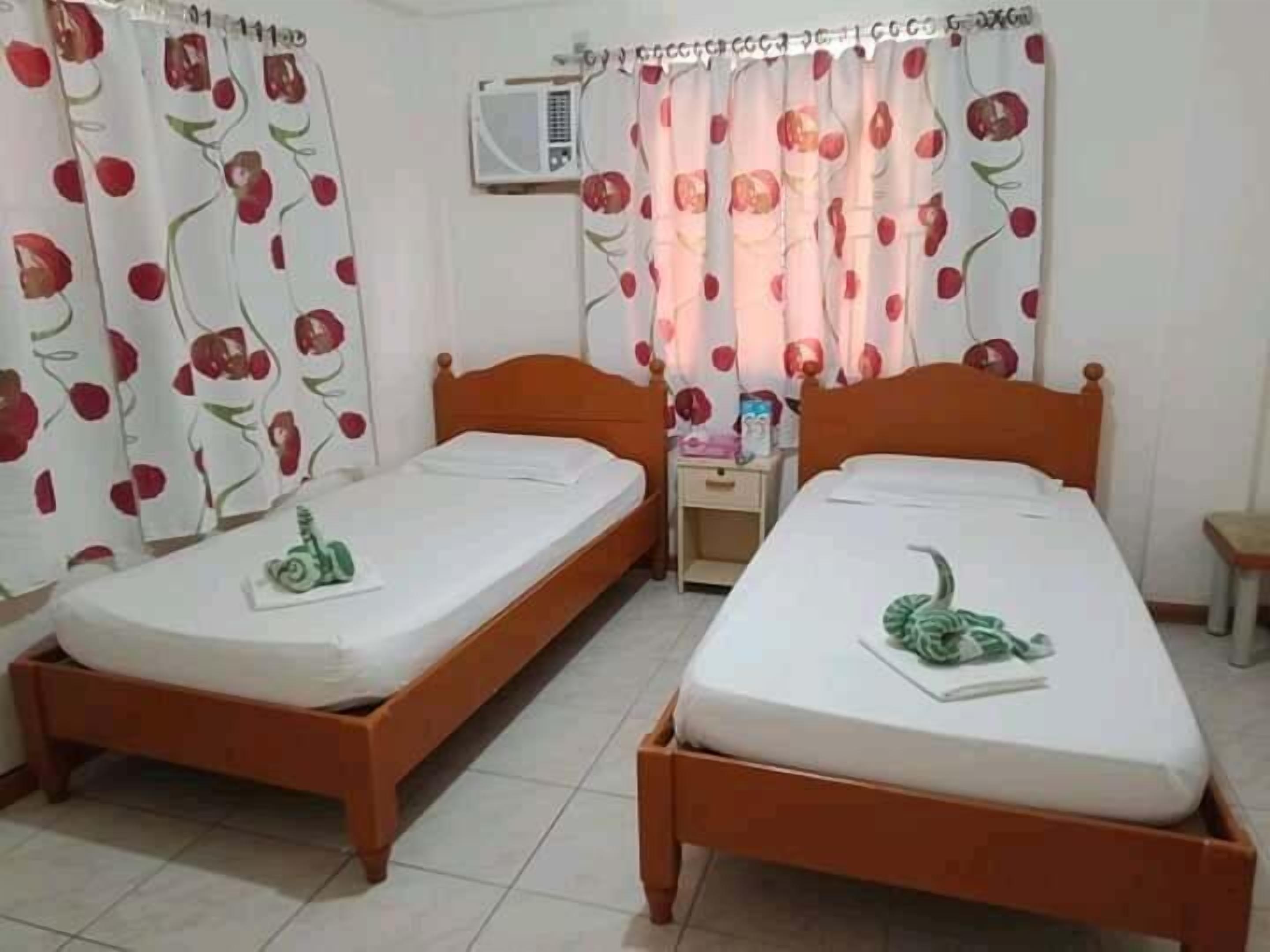 Superior Room | Free WiFi, bed sheets