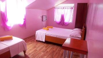Habitación ejecutiva | Wifi gratis y ropa de cama