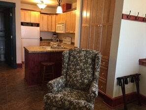 Interior - The Inn at Croftville Road Cottages #6. On the Shore of Lake Superior. (Grand Marais)