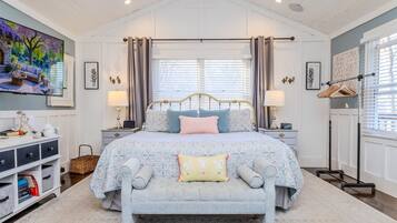 1 bedroom, desk, iron/ironing board, free WiFi