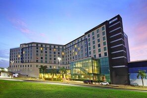 Exterior - Welcome to Wyndham Albrook Mall Hotel - We Connect You To So Much In Panama City (Panama City)