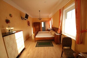 1 chambre, coffres-forts dans les chambres, Wi-Fi, draps fournis