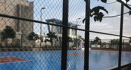 MANHATTAN PARKWAY CONDOMINIUM STAYCATION