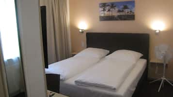 Desk, free cots/infant beds, free WiFi, bed sheets