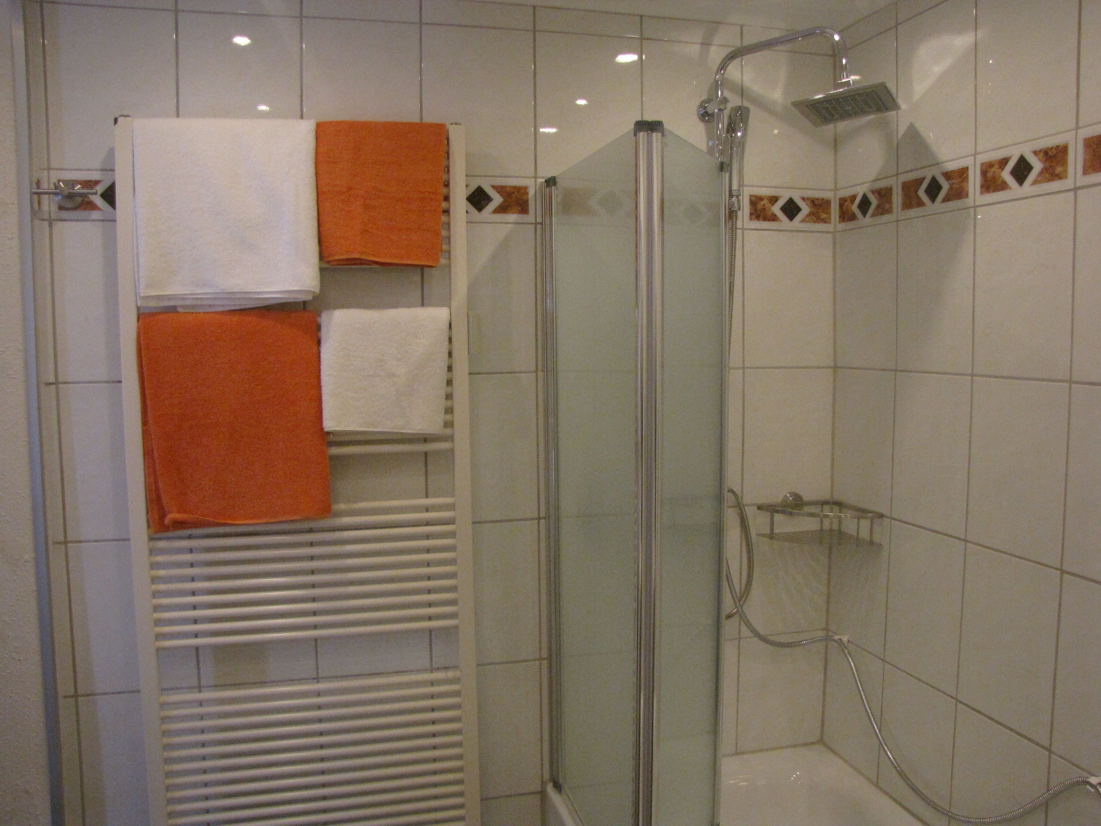 deep-soaking bathtub