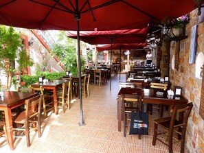 Breakfast area - Ege Otel Bozcaada (Bozcaada)