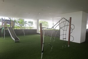 Aire de jeux - intérieure