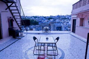 Terras
