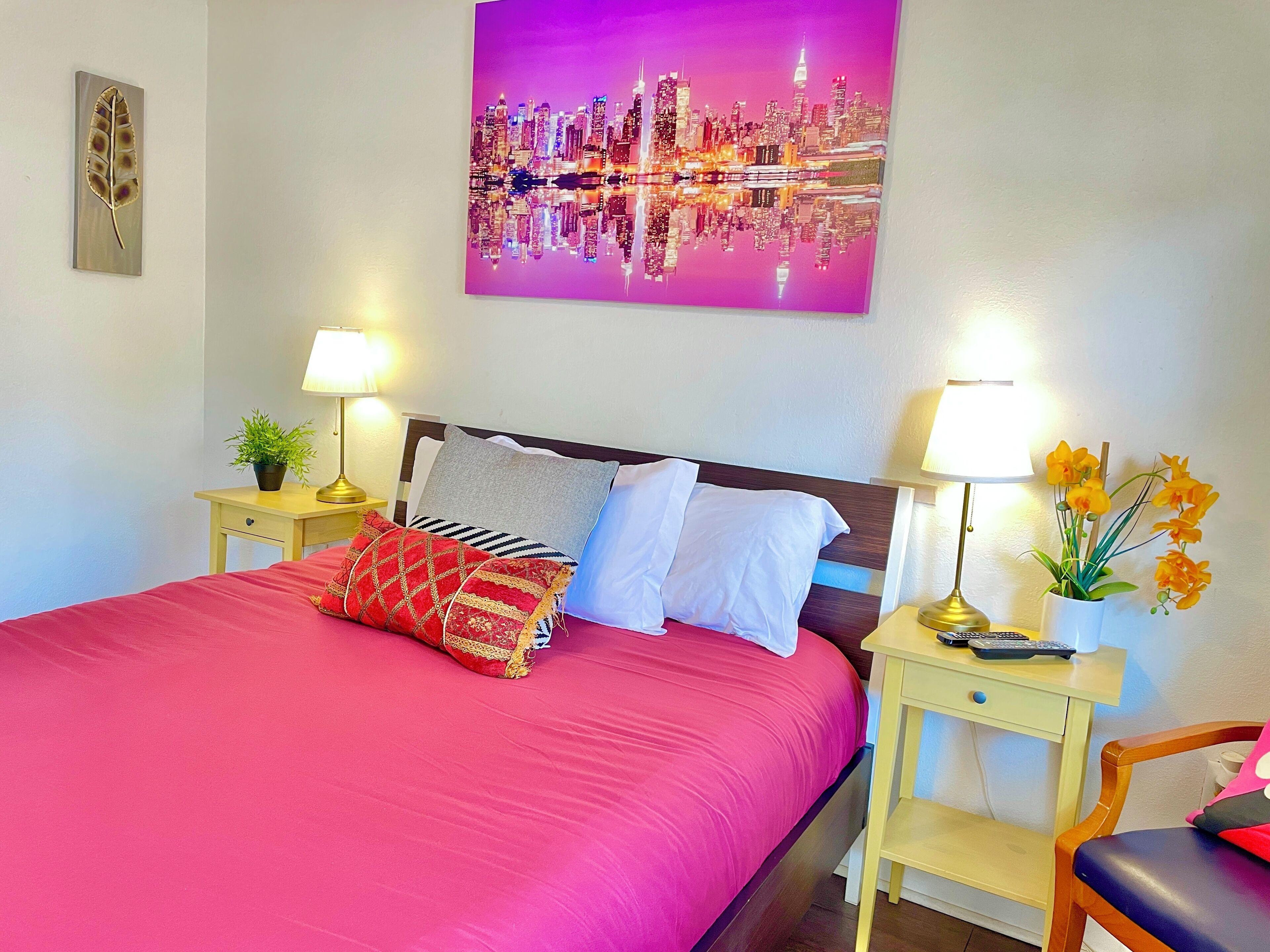 1 chambre, fer et planche à repasser, Wi-Fi gratuit, draps fournis