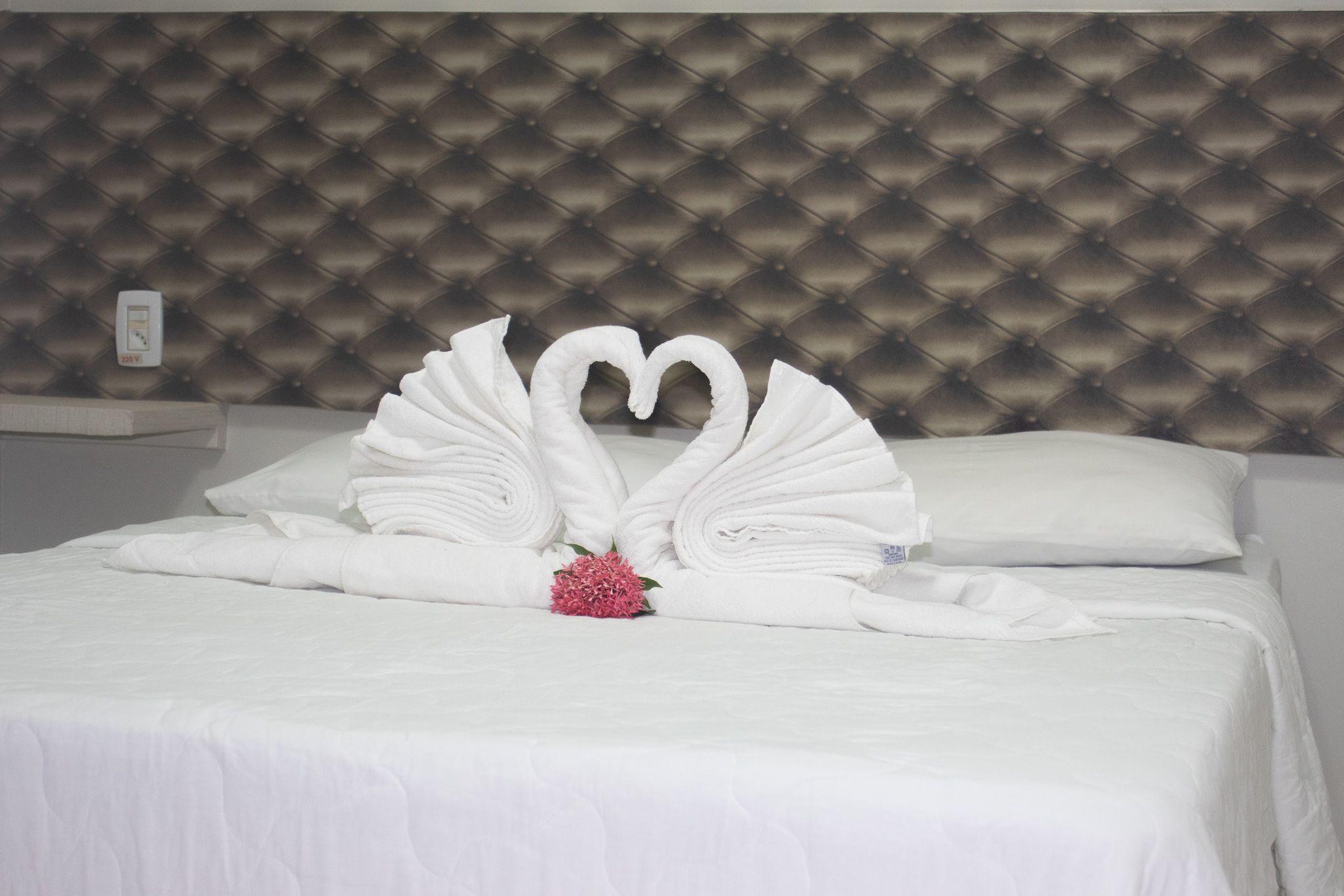 executive suite | premium bedding, minibar, laptop workspace, blackout curtains