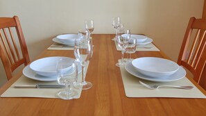 Appartement (1 Bedroom) | Restauration dans la chambre