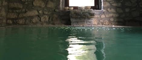 Piscine extérieure (ouverte en saison)