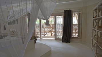 Luxury Villa, 4 Bedrooms, Private Pool, Ocean View (TEMBO)