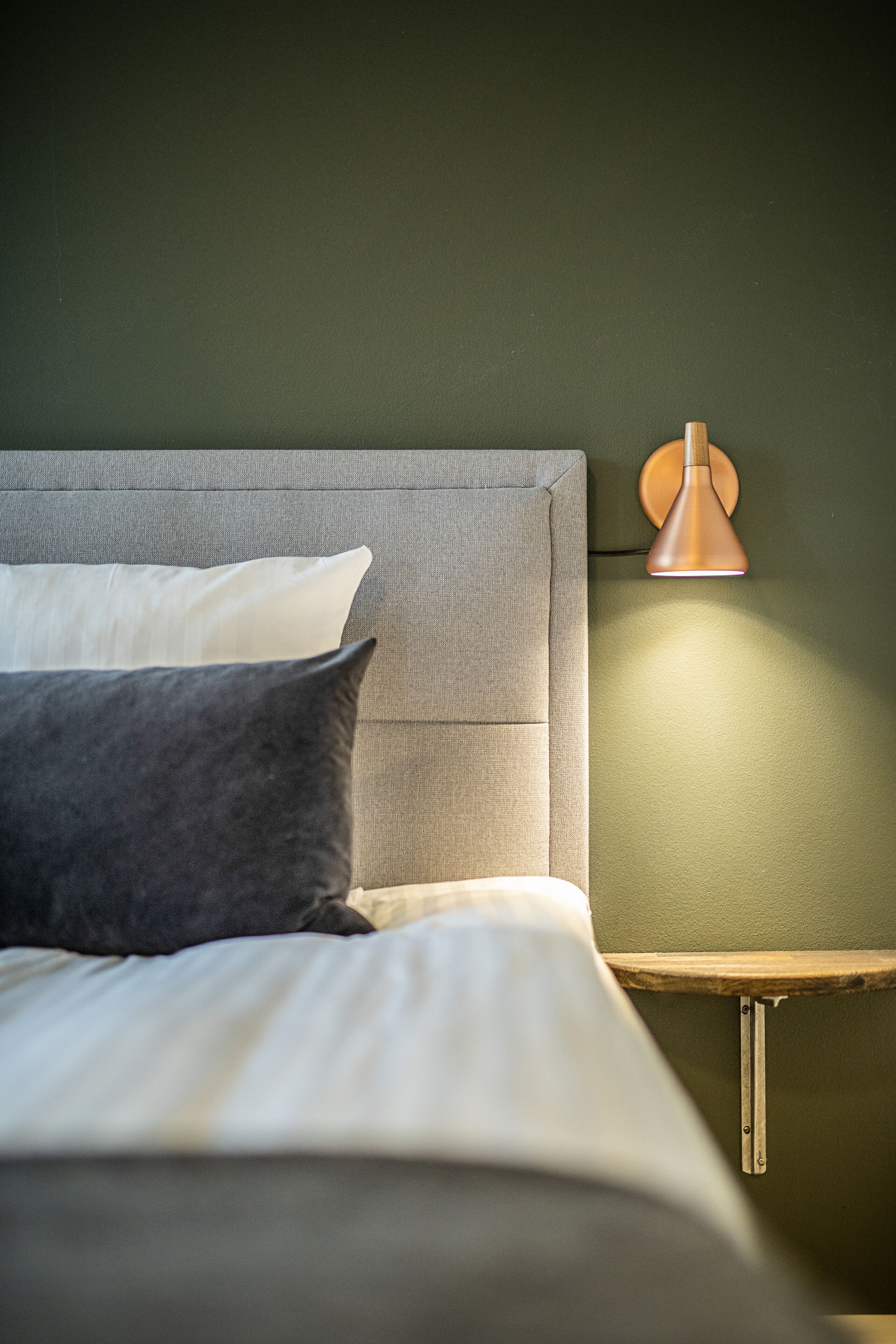 standard double or twin room (double use or single use) | 1 bedroom, blackout curtains, free wifi, bed sheets