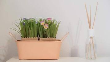 Schreibtisch, Zustellbetten