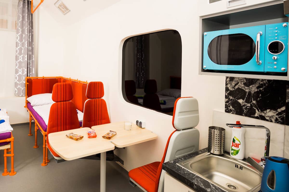 Design Triple Room | Individually decorated, desk, laptop workspace, blackout drapes