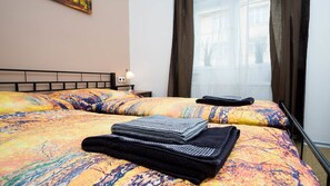 Classic Double Room | Individually decorated, desk, laptop workspace, blackout curtains - Apartment Four Year Seasons (Prague)