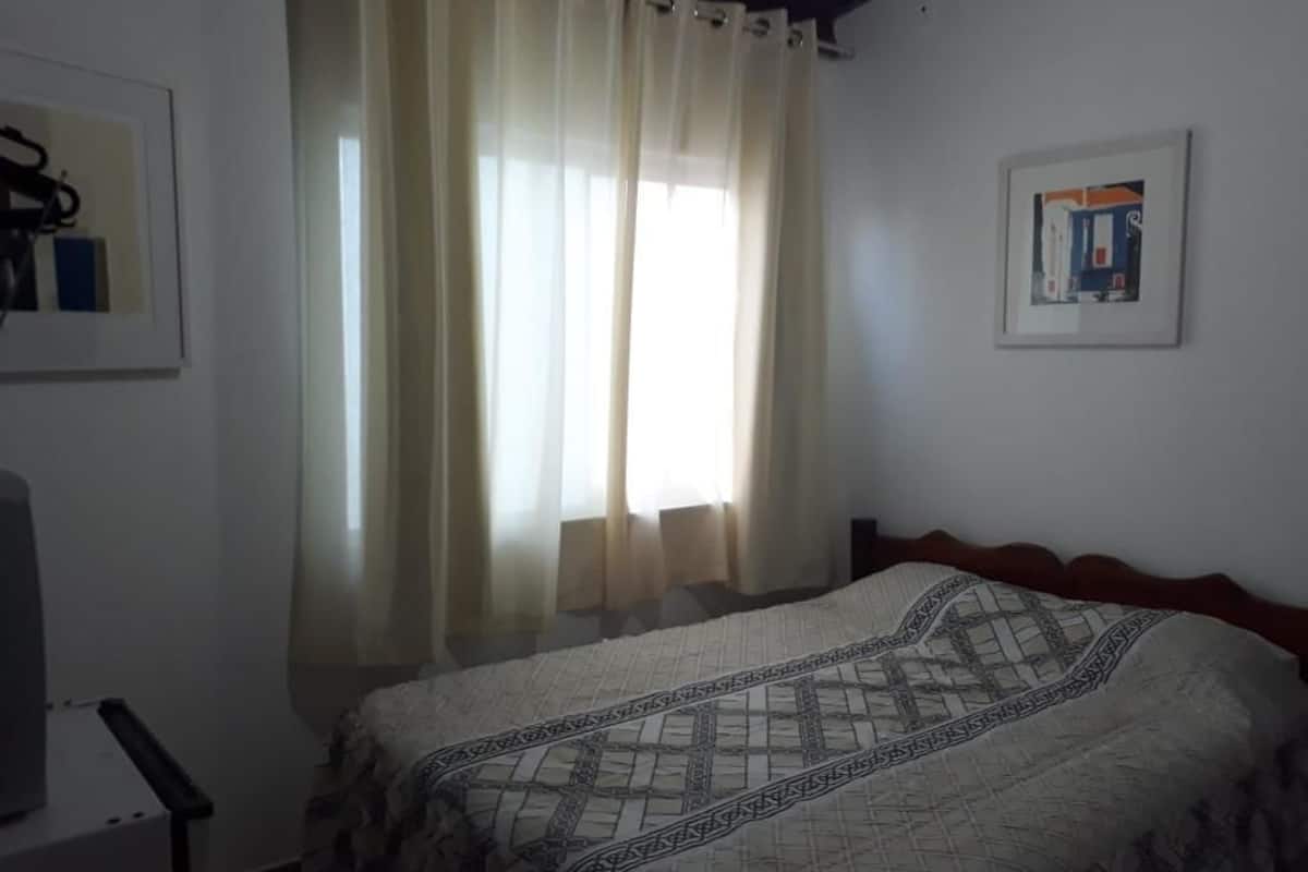 Phòng Suite, 1 giường đôi | Minibar, truy cập Internet không dây miễn phí, bộ trải giường