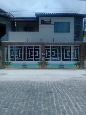 Front of property - Pousada Formosa (Porto Seguro)