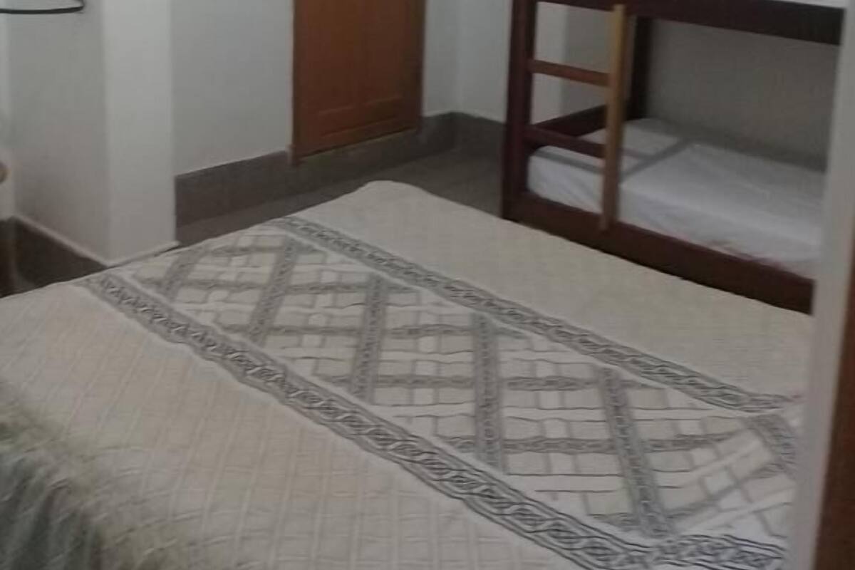 Phòng dành cho gia đình (Super Economico) | Minibar, truy cập Internet không dây miễn phí, bộ trải giường