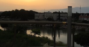 Quang cảnh nhìn từ nơi lưu trú