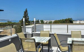 Free daily cooked-to-order breakfast - Kopru Hotel (Burhaniye)