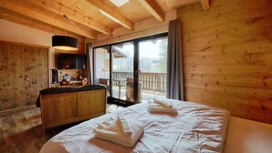 Dobbeltrom – deluxe, badstue, fjellutsikt