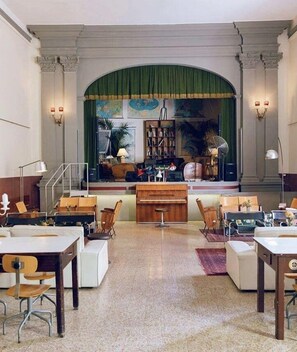 Bar (on property) - Ostello Tasso (Florence)