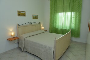 Appartement Classique, 1 chambre (Melone) | Bureau, lits bébé (gratuits), Wi-Fi gratuit, draps fournis