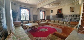 Superior Villa | Living area