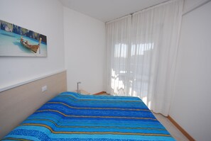 Apartment, 1 Bedroom (B-5) | Cribs/infant beds, free WiFi - Residence Marco Polo (Lignano Sabbiadoro)