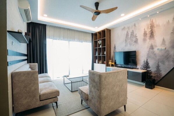Deluxe Apartment, 4 Bedrooms, Sea View | Living room - The Loft Imago City (Kota Kinabalu)