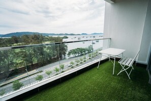 Deluxe Apartment, 4 Bedrooms, Sea View | Balcony view - The Loft Imago City (Kota Kinabalu)