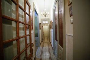 Interior entrance - La Casa di Marcello (Catania)