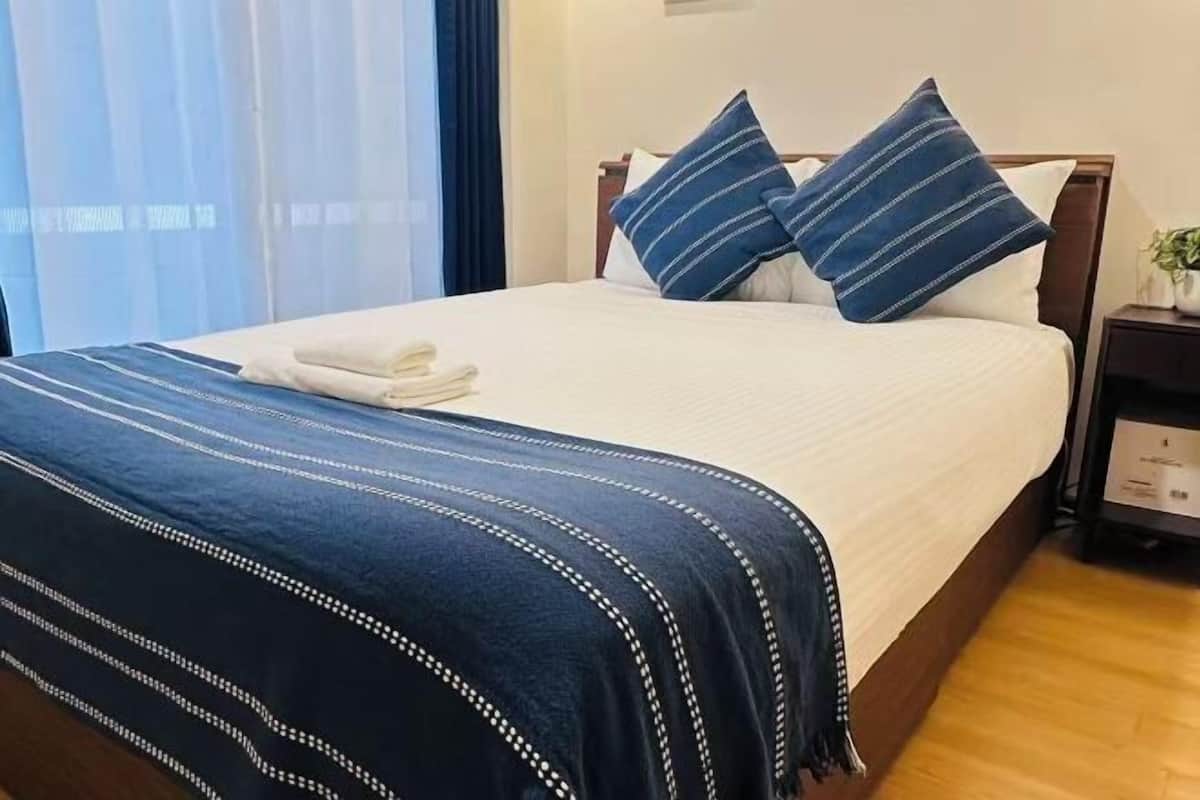 Décor unique, ameublement unique, bureau, système d’insonorisation