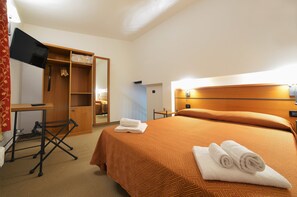 Chambre Quadruple, vue jardin