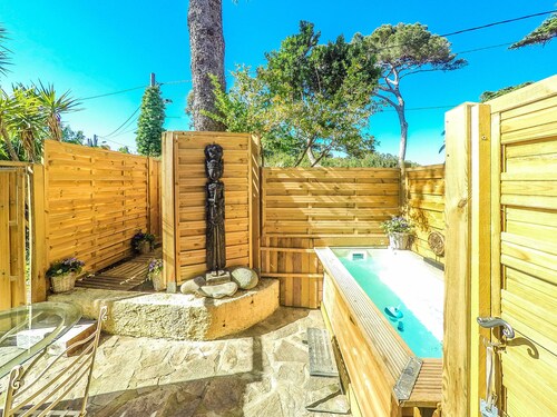 VANILLA STUDIO ON THE GROUND FLOOR, INDEPENDENT, private access / 100 m. sea, .