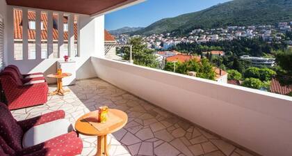 Guest House Ljubica - Double Room with External Bathroom