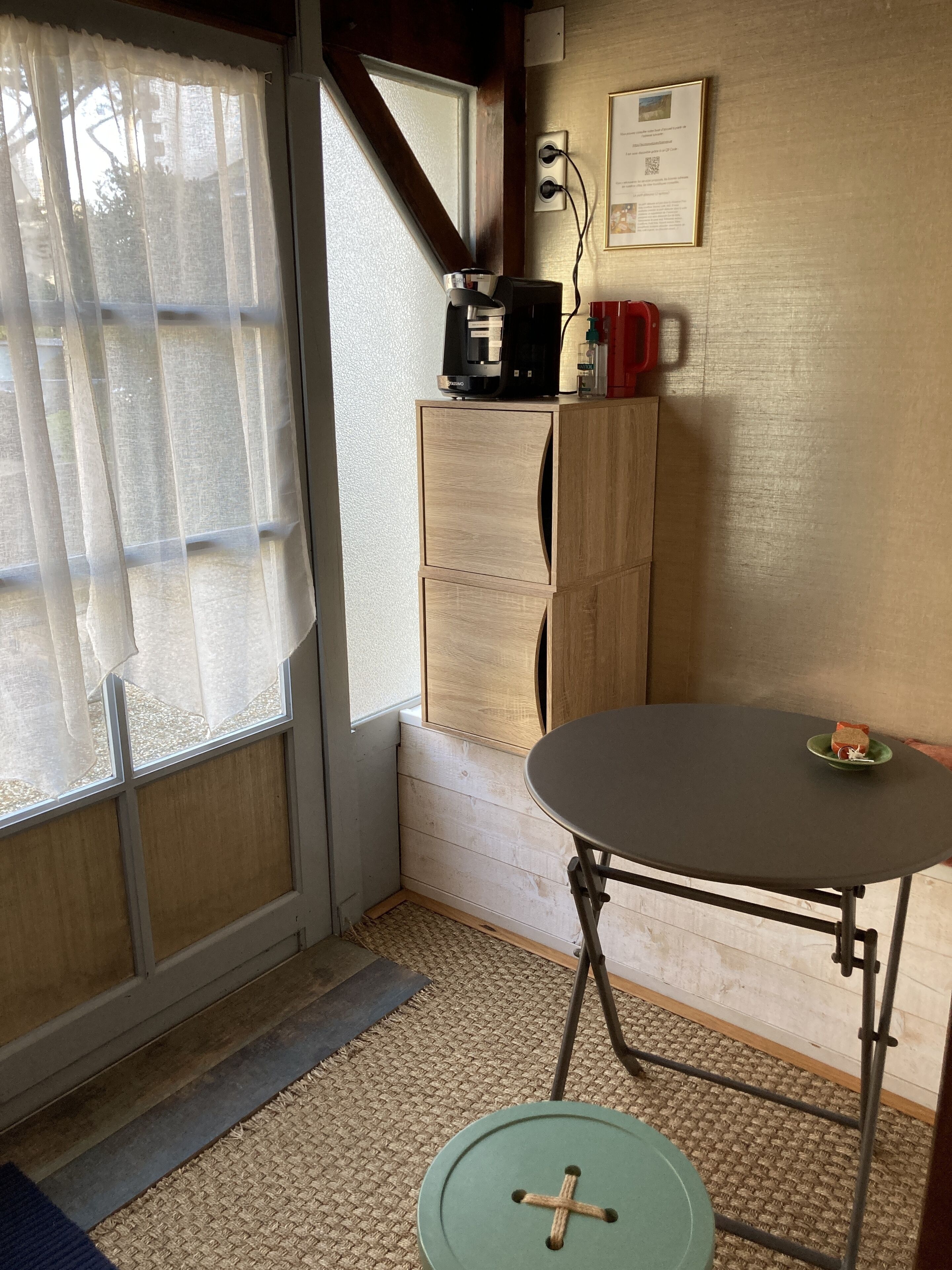 Kamar Standar, 1 Tempat Tidur Queen, gedung tambahan | Area keluarga