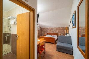 واي فاي وملاءات أسرّة