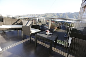 Quarto quádruplo luxo, vista para a montanha | Vista do quarto