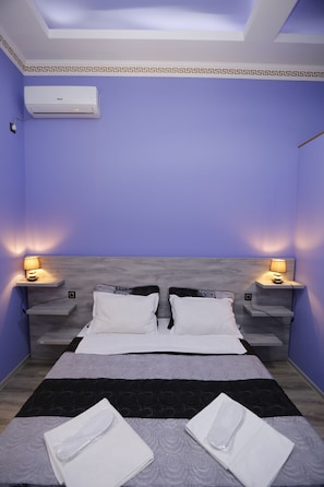 Quarto casal conforto, 1 cama Queen, vista para a cidade | Roupas de cama de algodão egípcio, roupas de cama premium