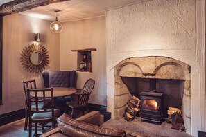 Fireplace - The New Inn - Yealand (Carnforth)