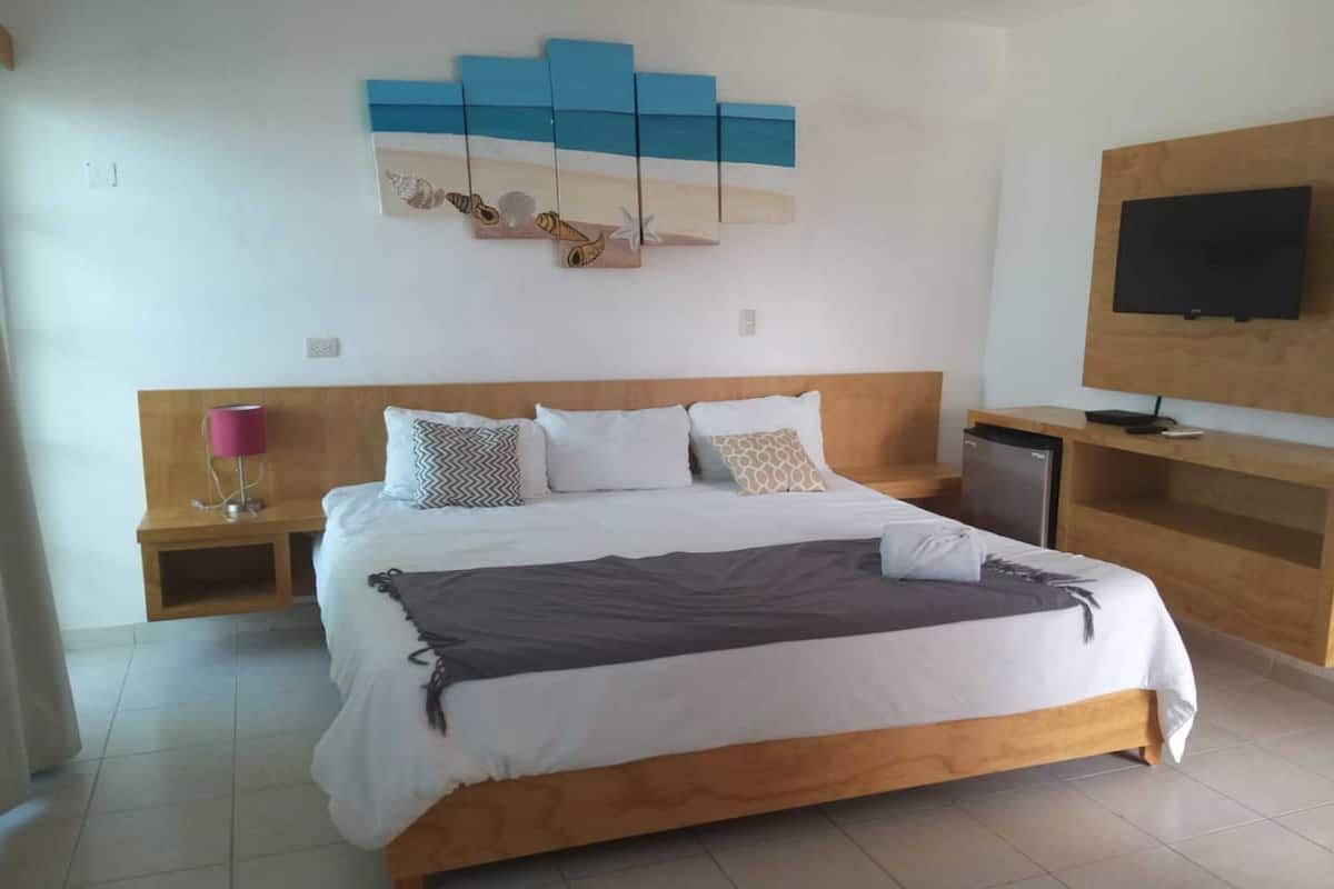 1 chambre, fer et planche Ă repasser, Wi-Fi gratuit