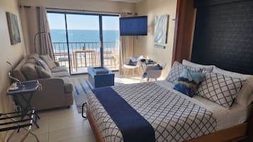 In-room safe, iron/ironing board, free WiFi, bed sheets