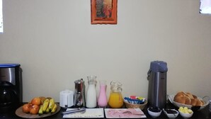 Breakfast buffet - Killa Sumak  - Hostel (Machu Picchu)