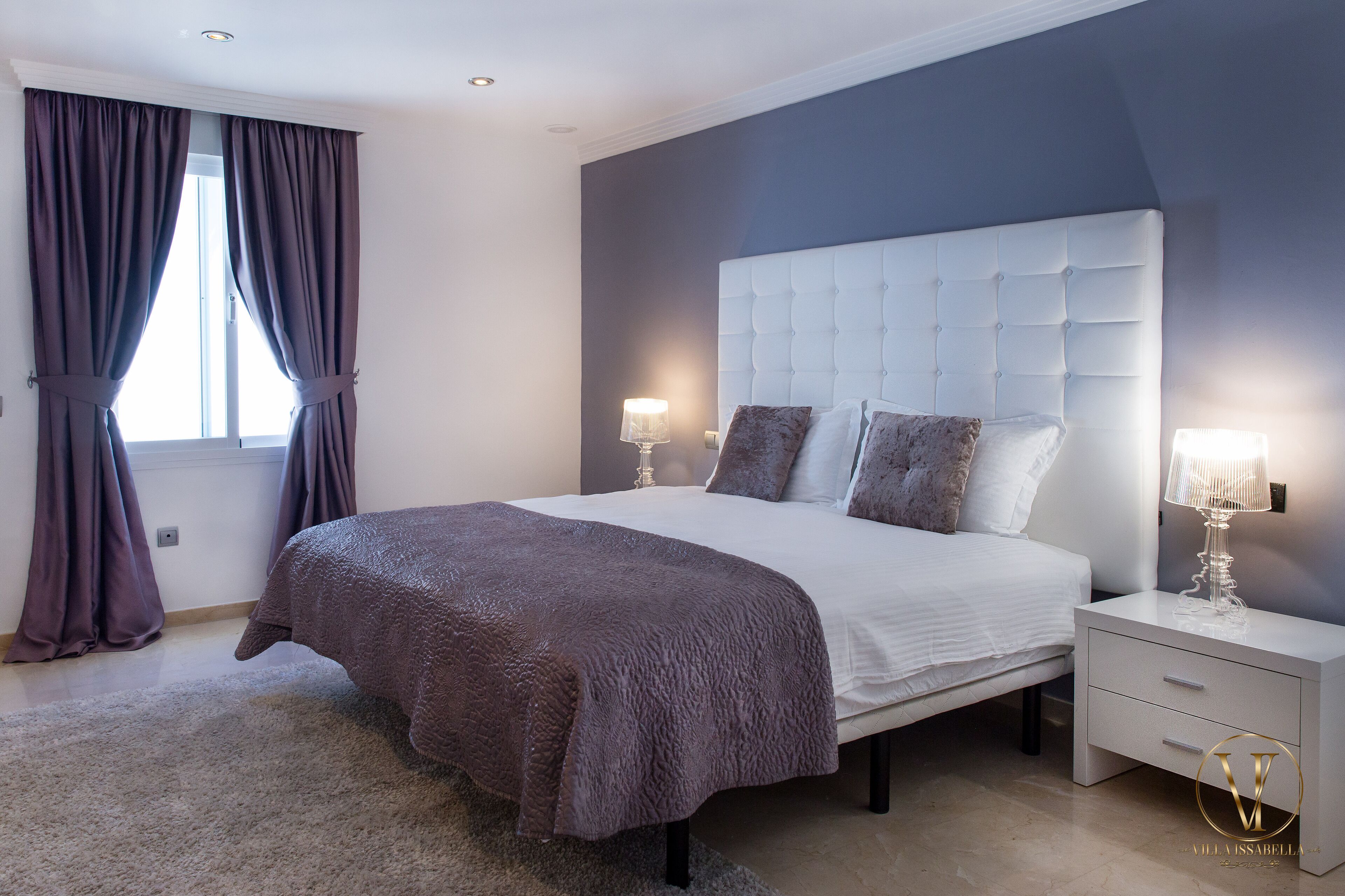 8 soverom, safe på rommet, strykejern/-brett og reiseseng for barn