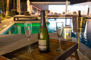 Bar (on property) - Luxury villa Issabella. (Marbella)