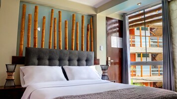 Mörkläggningsgardiner, gratis wi-fi och sängkläder