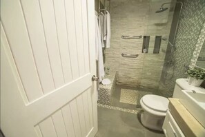 Apartment, 2 Schlafzimmer (1 Bathroom - C1-A) | Badezimmer